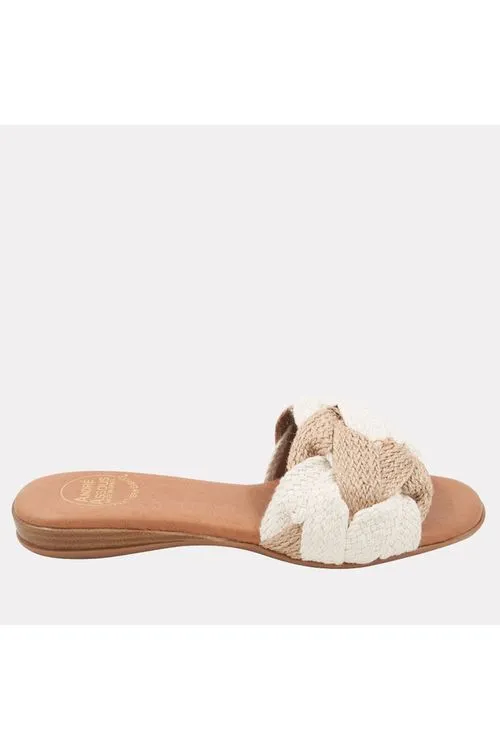 André Assous Nahala Featherweights ™ Slides AA4NHA10 | White/Natural