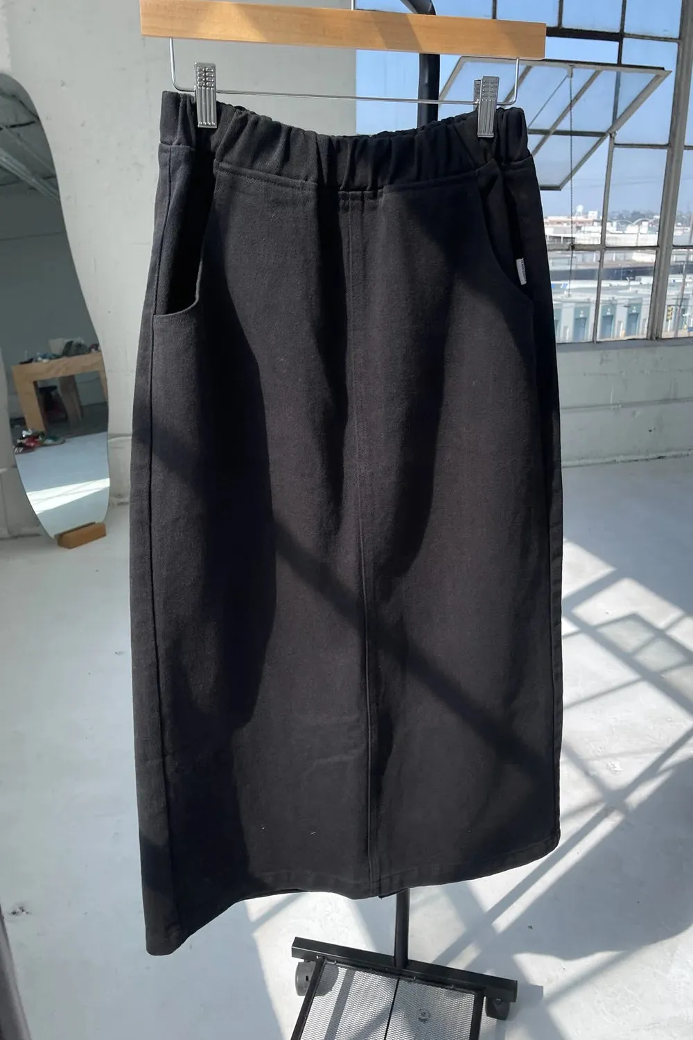 Long City Skirt (Black)