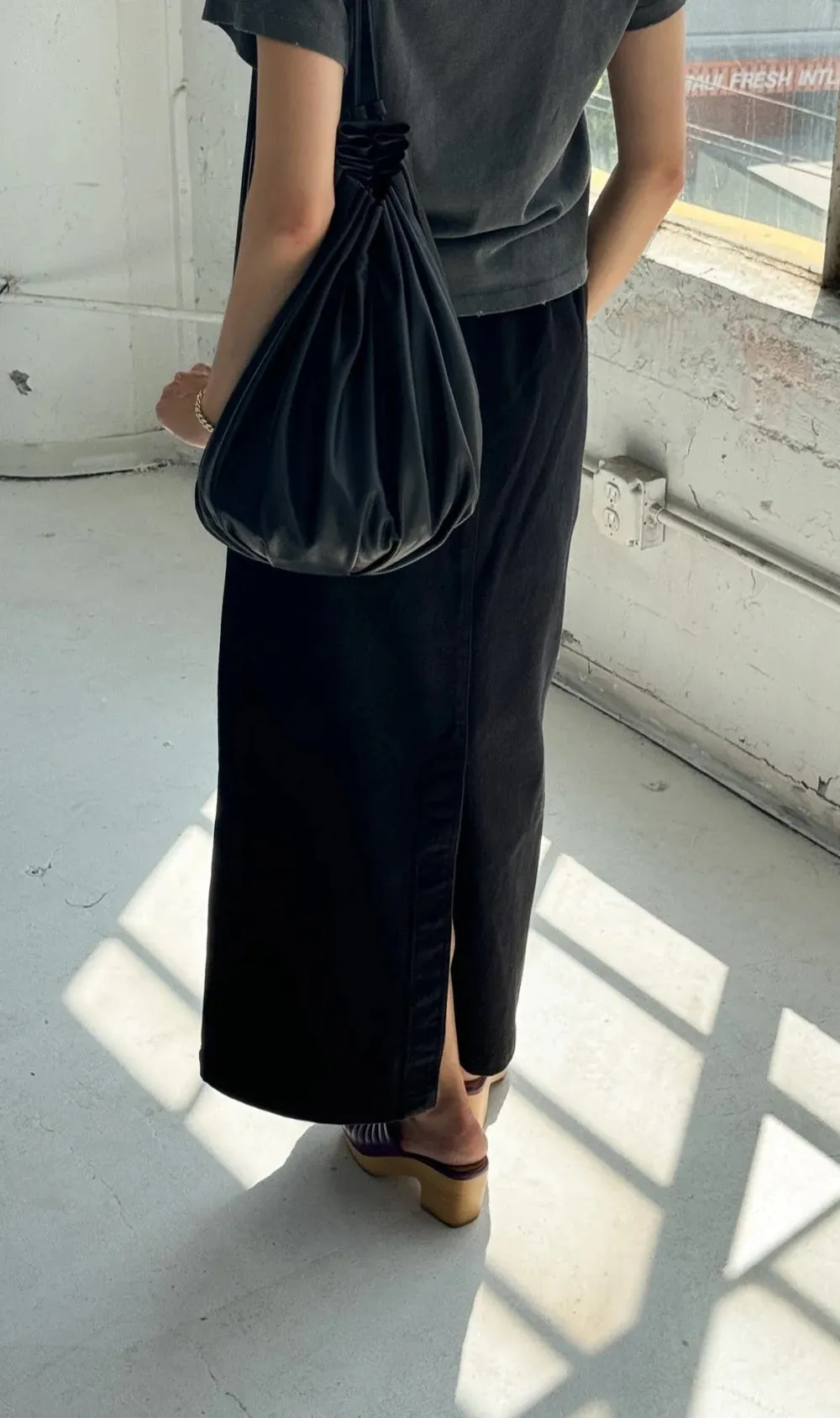 Long City Skirt (Black)