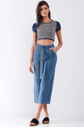 Navy & White Short Sleeve Geometrical Pattern Back Zip-Up Detail Crop Top /1-2-1