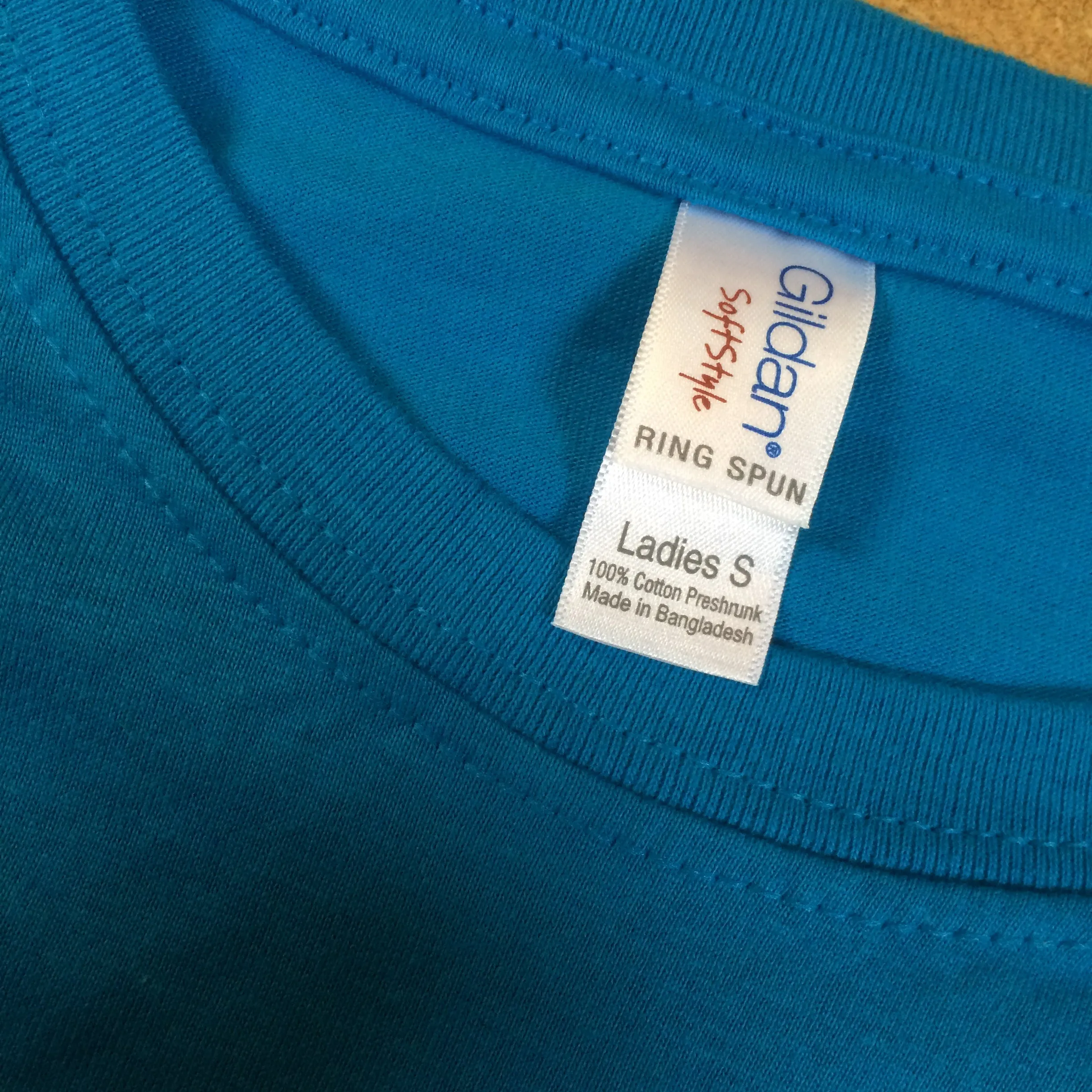 T-SHIRT : Keep Calm and Peloton Soft Style Women's T Shirt [S]