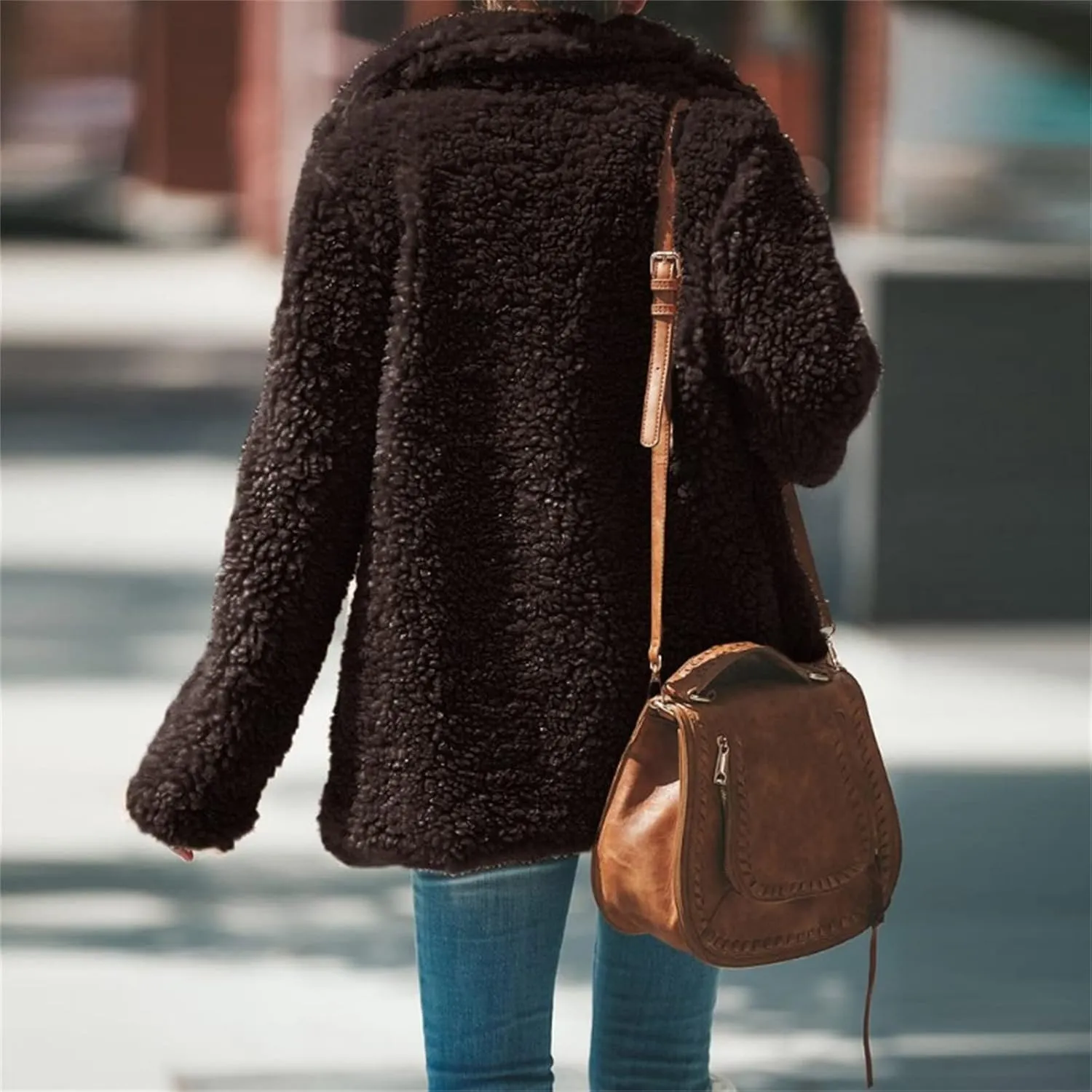 Womens Faux Fur Coat Outerwear Winter Comfortable Stylish Jacket with Pockets