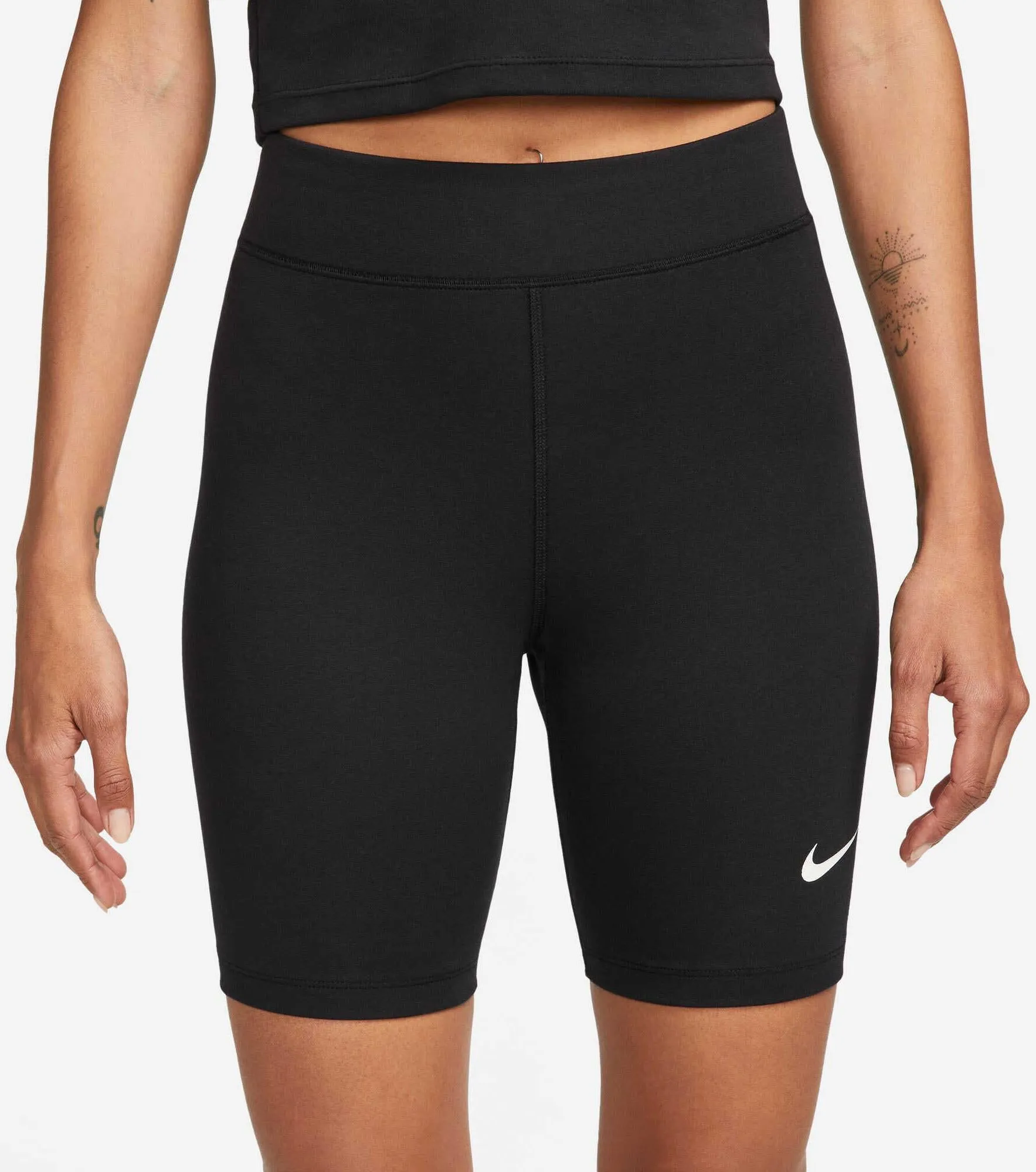 Women's Sportswear Classics High-Waisted 8 Inch Biker Shorts